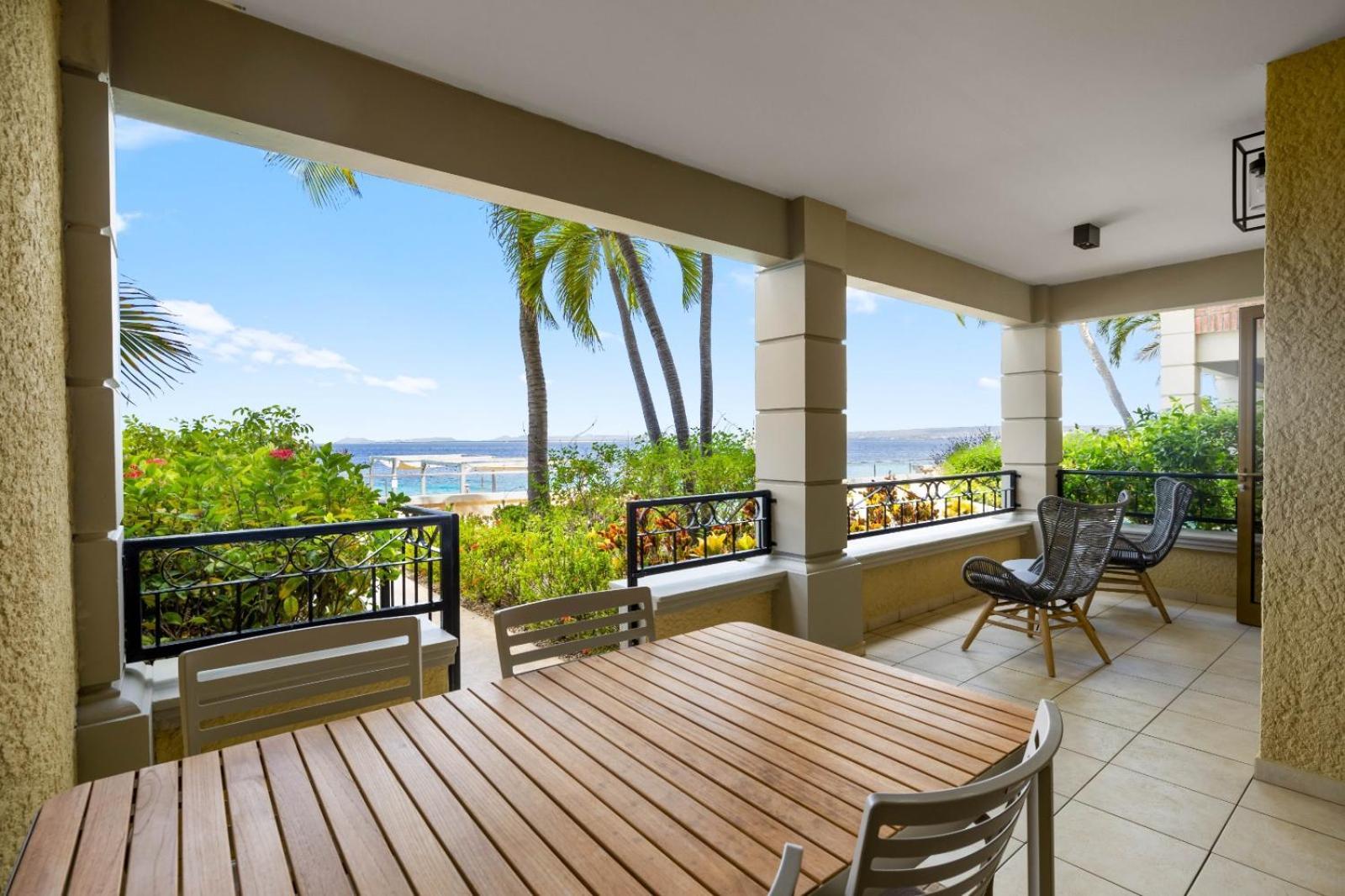 The Bellafonte - Luxury Oceanfront Hotel Kralendijk  Exterior photo