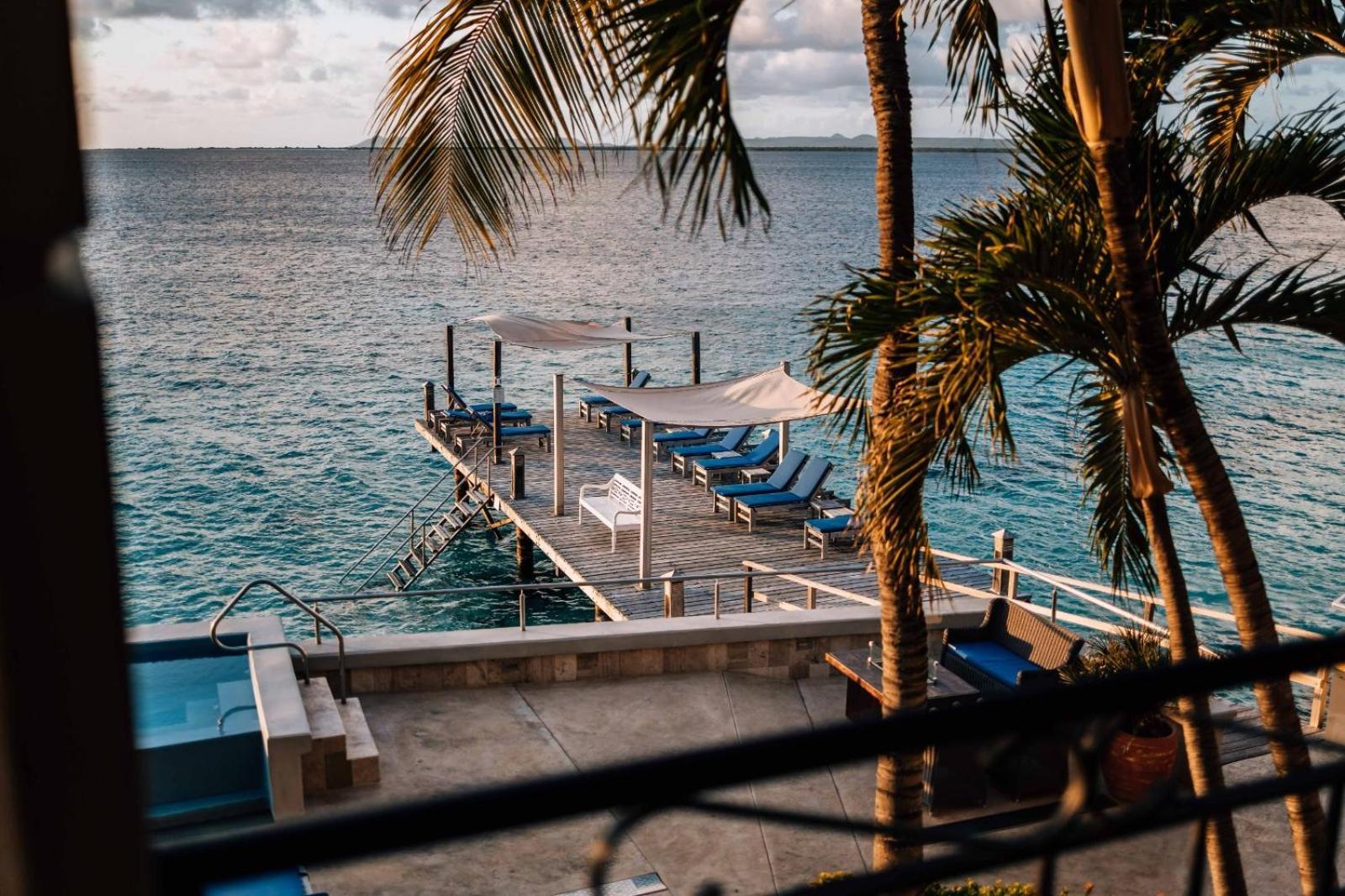 The Bellafonte - Luxury Oceanfront Hotel Kralendijk  Exterior photo