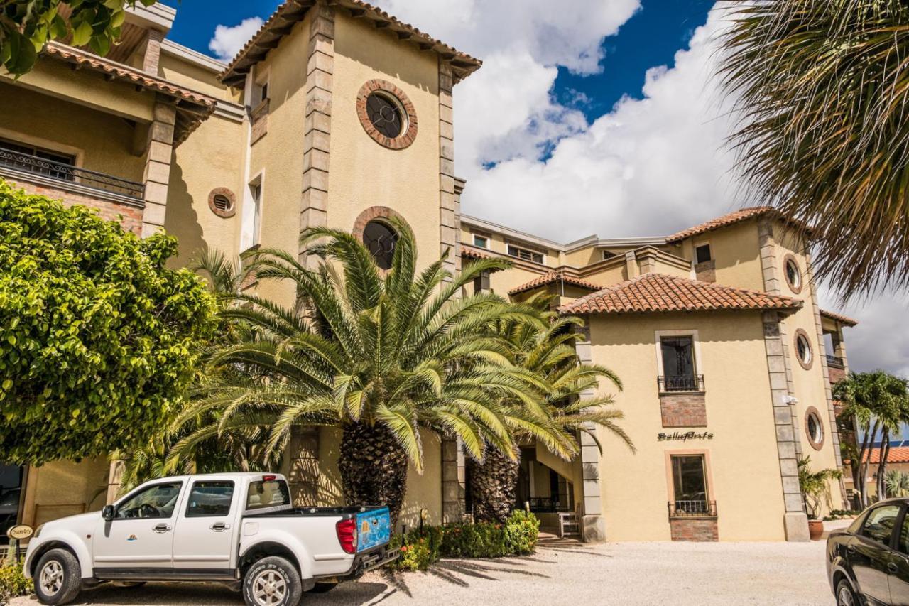 The Bellafonte - Luxury Oceanfront Hotel Kralendijk  Exterior photo